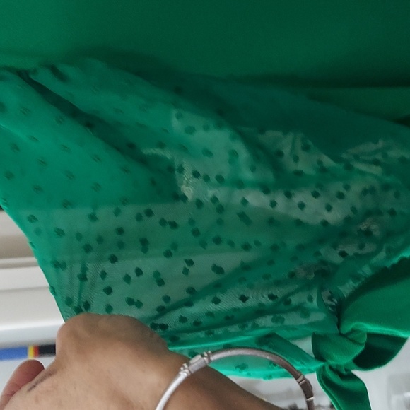 CECE Green V Neck Tie Sleeve Blouse Top Sz XL - Picture 4 of 10